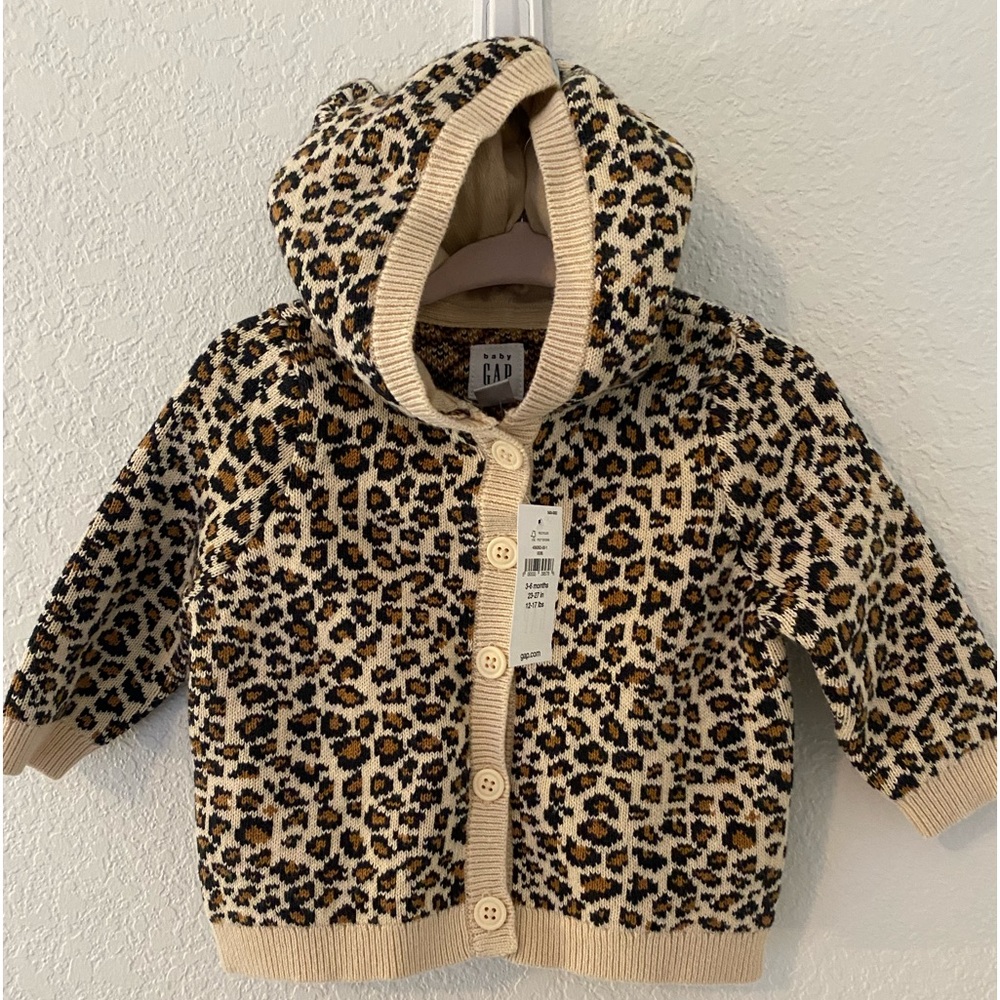 Baby Gap Girl Leopard Print Hooded Sweater. Size:3-6mth NWT great condition